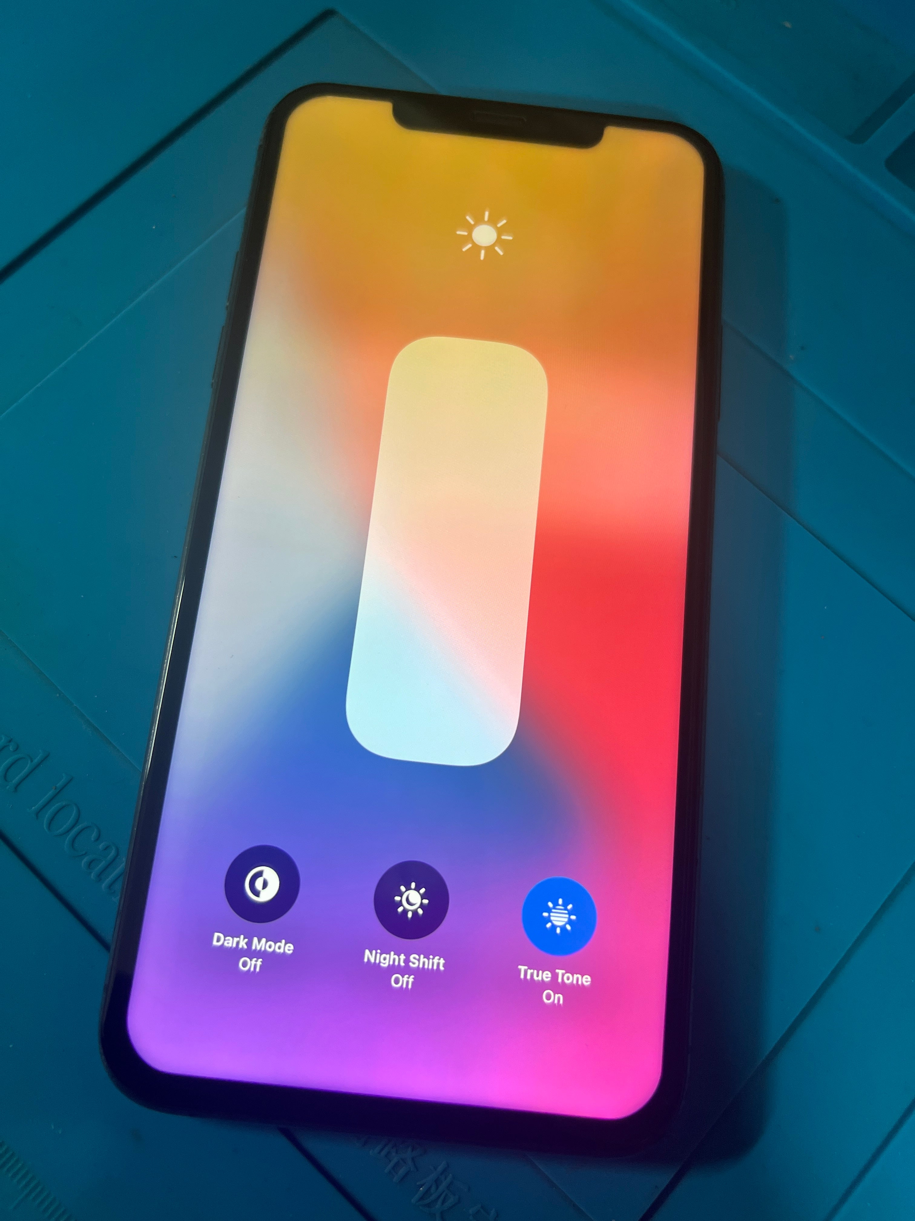 iPhone screen repairs in Manchester and the importance of True Tone